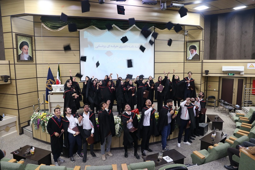 جشن فارغ التحصیلی دانشجویان پزشکی ورودی مهر 95